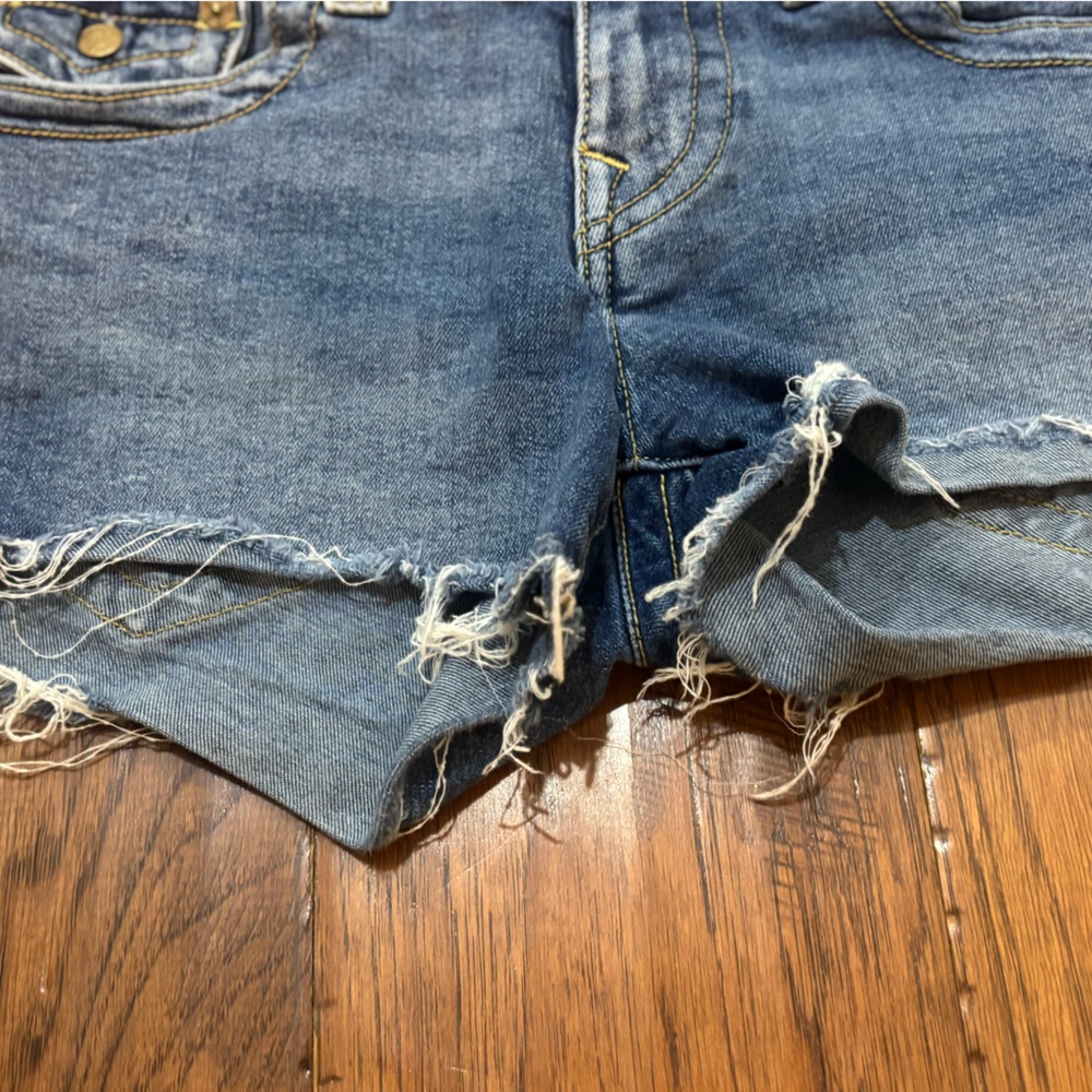 True Religion Joey Cut Off Denim Shorts Size 28 Low Rise Shorty Shorts - Picture 3 of 10